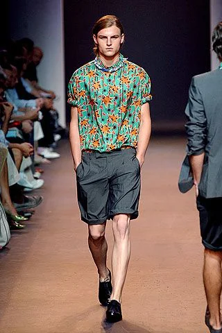 Look 15